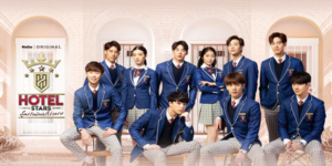 ละคร สูตรรักนักการโรงแรม Hotel Stars 2563 ภายใต้แสงไฟระยิบระยับของโรงแรม LP Paradise ที่ใครต่อใครต่างฝันถึง ที่นี่ไม่ใช่แค่สถานที่พักผ่อน แต่มันคือสนามรบของหนุ่มสาว 10 ชีวิตที่พกพาความฝันมาจากทั่วประเทศ สู่โครงการ Hotel Stars รุ่น 3 จากคนแปลกหน้าสู่เพื่อนร่วมงาน… และจากเพื่อนร่วมงานสู่คู่แข่งที่ต้องแย่งชิงโอกาสเพียง 2 ที่นั่งเพื่อความเป็นหนึ่ง ท่ามกลางเสียงหัวเราะที่ฉาบไว้ด้วยความอิจฉา มิตรภาพที่ถูกทดสอบด้วยการหักหลัง และความรักต้องห้ามที่เริ่มผลิบานในแผนกอันวุ่นวาย เมื่อ “หัวใจ” ดันเต้นไม่เป็นจังหวะในขณะที่ “หน้าที่” กำลังค้ำคอ พวกเขาจะเลือกอะไรระหว่างมิตรภาพที่สวยงามหรือชัยชนะที่รออยู่ปลายทาง