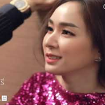 ชุดสวยคอลึกแบบนี้ โนบราใช่มั้ย