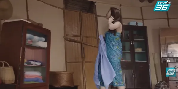 เห็นถกผ้าถุง แล้วทนไม่ไหว