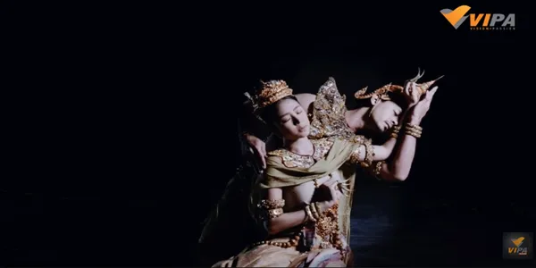 โยเดียอิเหนา ละครหลวงแห่งพระราชวัง