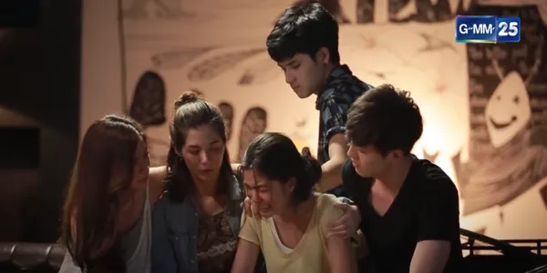 โมเมนต์ลุ้นผลสอบเข้ามหาลัย